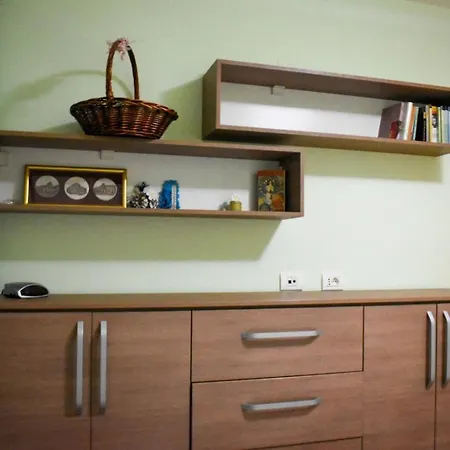 Daire Sara 2 Podgoriçe